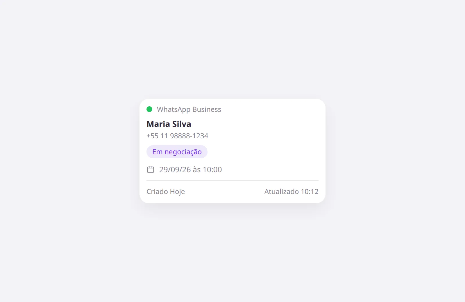 Card do Kanban com o nome do contato em destaque e o número numa segunda linha